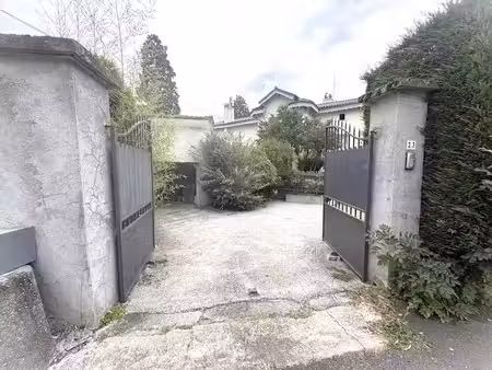 vente maison 8 pièces 198 m² à saint-etienne (42000)  289 000 €