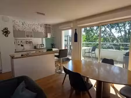 vente appartement 3 pièces à nantes pont du cens - petit port (44000) : à vendre 3 pièces 