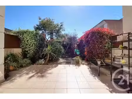 appartement t4 à vendre - 4 pièces - 81 96 m2 - frejus - 83 - provence-alpes-cote-d-azur