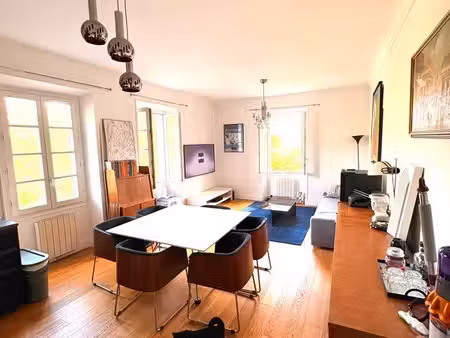 t2 à aix en provence de 56m2