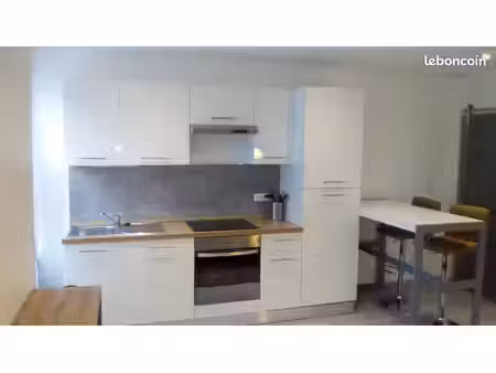 f2 meublé contemporain