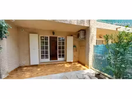 studio 1 pièce 25 m²