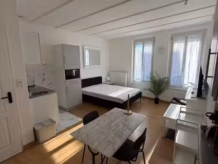 t1 meublé 27m2 niort centre