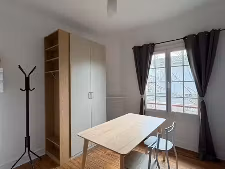 studio 1 pièce 20 m²