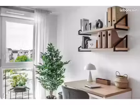 studio 1 pièce 17 m²