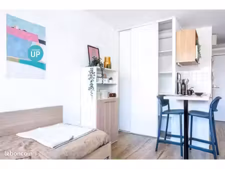 studio 1 pièce 16 m²