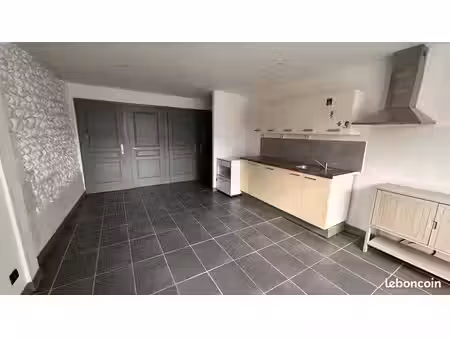studio 1 pièce 35 m²