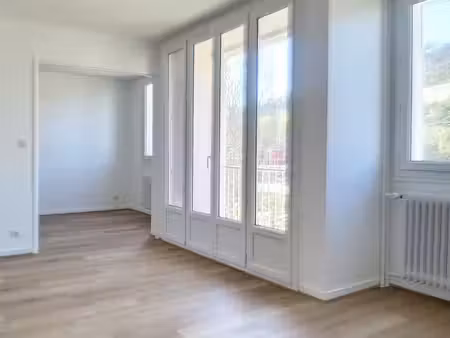appartement 4 pièce(s) 67.26 m2
