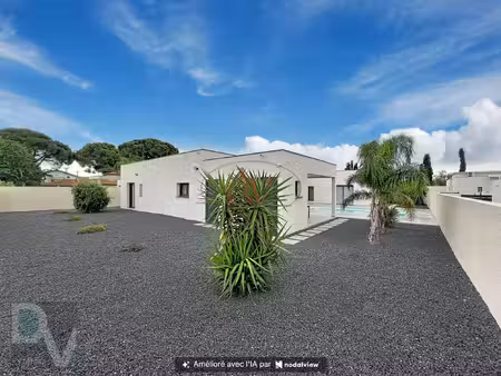 villa moderne aux prestations haut de gamme 250m2