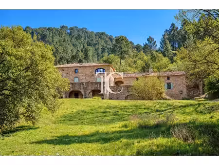 mas du xviiieme 280m² habitable paradis ecologique 10ha de terrain
