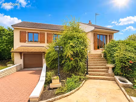 maison 4 pièces 94 m²