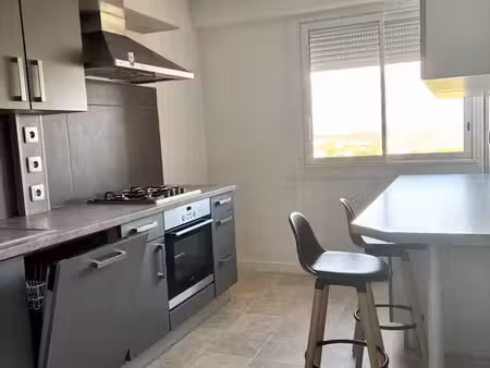 appartement 3 pièces 65 m²