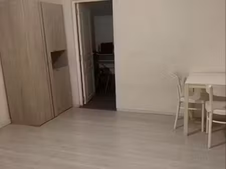 studio meublé