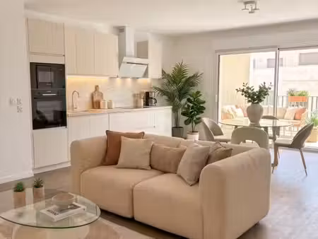 grand appartement familial – secteur bastide