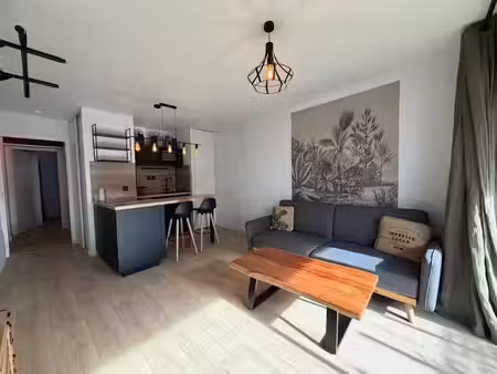 location meublée appartement 2 pièces 38.92 m² à saint-nazaire (44600)  640 €