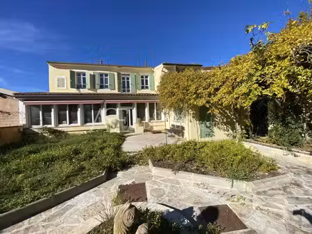 vente maison de ville 7 pièces