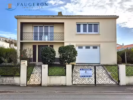 gare - maison 116 m2 hab. + garage double et jardin / proche