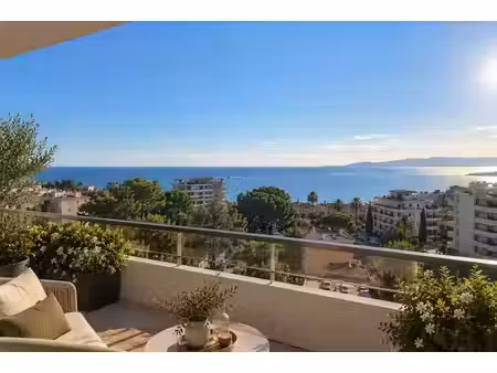 vente appartement 2 pièces 40 m² à antibes (06600)  389 000 €