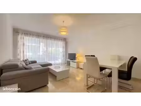 appartement 3 pièces 82 m²