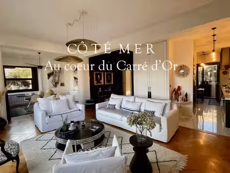 magnifique t4 avec vue prestigieuse coeur du carre d'or 8ème