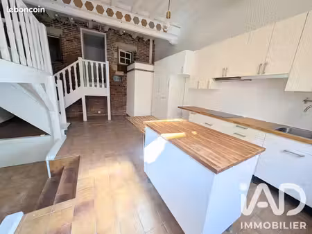 studio 1 pièce 38 m²