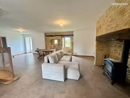 maison meublée à la campagne