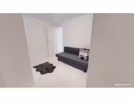 chambre en location dans un appartement en parfait etat avec terrasse