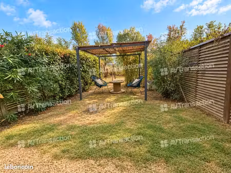 beau t3 68 m² – jardin prive 80 m² + terrasse 30m²- garage