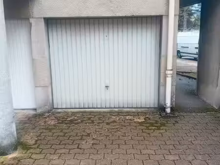 loue garage