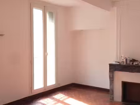 t2/3 de 72 m² en centre-ville  rue d'italie  aix-en-provence
