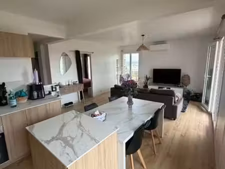 bel appartement t2
