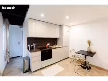 paris 2e – quartier montorgueil – beau 2 pièces de 35 m² entièrement rénové
