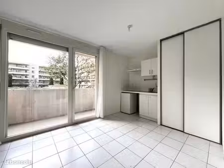 appartement 1 pièce 30 m²