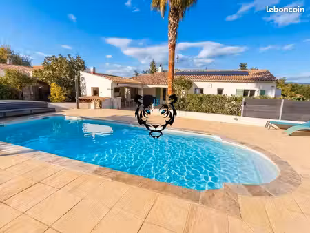 propriété 6 pièces 125 m²