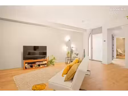 appartement 2 pièces 62 m²