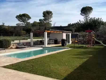 propriété 4 pièces 110 m²