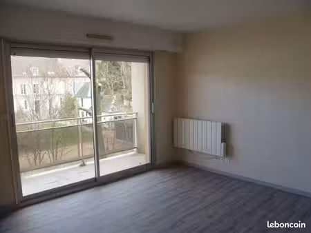 studio dans résidence sécurisée à avallon