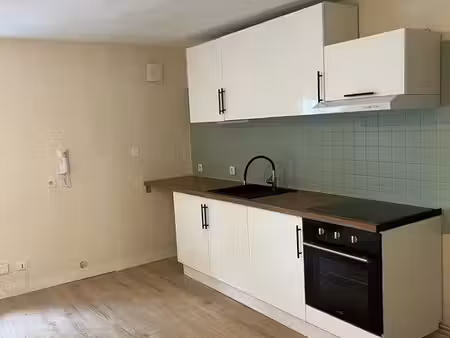 t3 rénové 62 m² – centre d'épinal à 5 min à pied