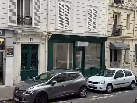 murs de boutique rénovée 28 m²  5 rue simart  paris 18e