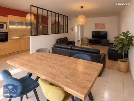 location meublée – t3 82 m² – lyon 3 (montchat)– 1 450 cc - garage + cave + terrasse -