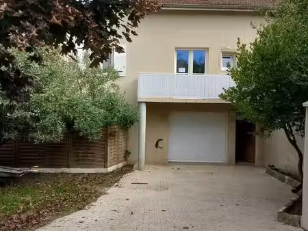 maison proche bord du rhône