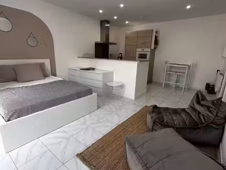 à louer – t1 meublé rénové – 30 m² – pamiers centre