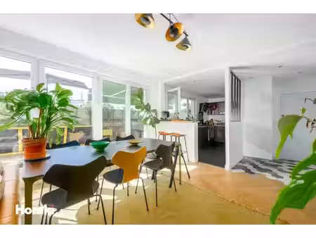 coup de cœur – dernier étage  3/4 pièces de 80 m2 avec terrasse et vue dégagée