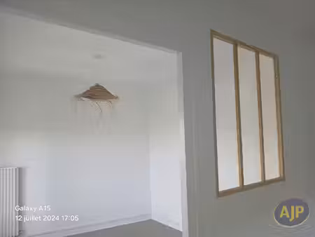 coup de coeur t2 rénové 53m² - résidence de l'artois saintes rg