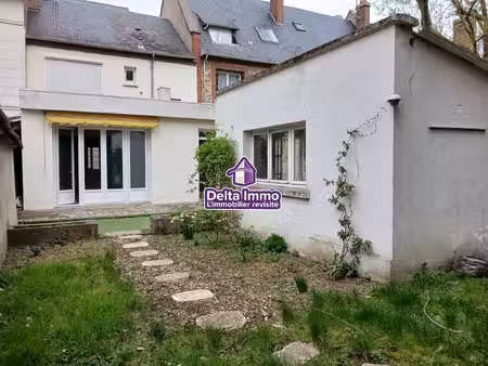 maison de ville - 3 chambres avec cave  jardin et garage