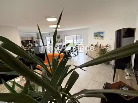 maison plain-pied de 2015 sur 1040 m2