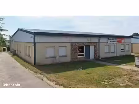 bureaux 467 m²
