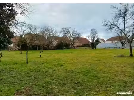 terrain villers le sec