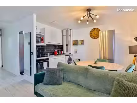 appartement 3 pièces 49 m²