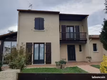 maison 6 pièces 147 m²
